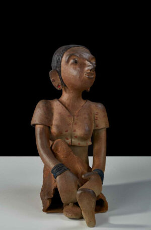 <b>G Reghu</b><br>Untitled<br>Ceramic<br> 14 x 16 x 20 Inches<br>2021